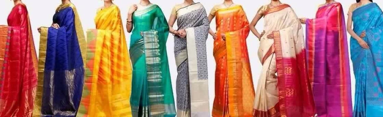 9 Unique Outfits For 9 Days Of Navratri